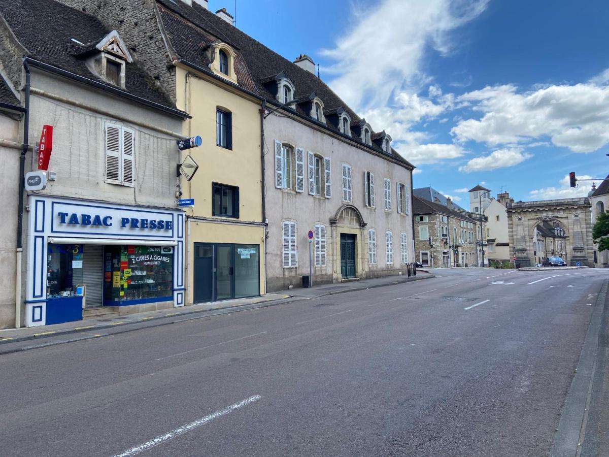 Le Duplex St Nicolas Beaune  Exteriör bild